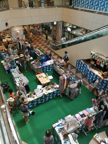 Havaiji-krääsää Hiroo Plazalla