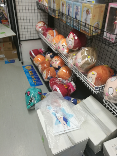 Valikoimaa K-Booksin Akiba-liikkeessä