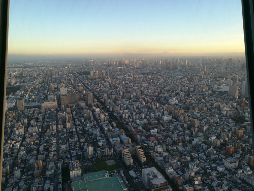 Tokio Skytreestä kuvattuna klo 18.05