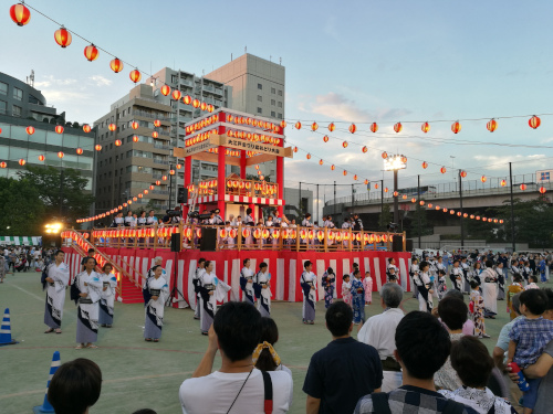 Bon'odori-esitys